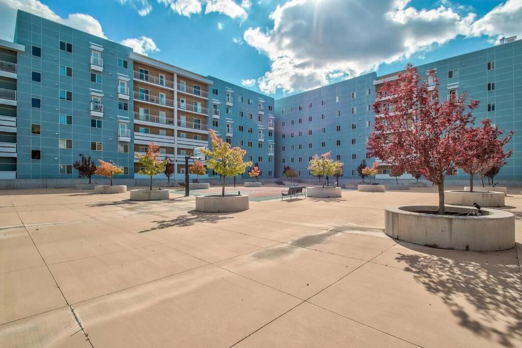 Charming Downtown Getaway Apartment Солт Лейк Сити Екстериор снимка
